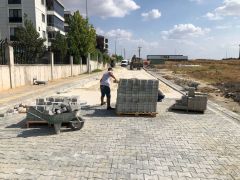 Lüleburgaz’da altyapı ve yol çalışmaları sürüyor