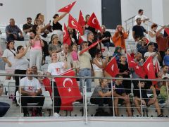 30 AĞUSTOS ZAFER BAYRAMI MİNİK SPORCULARIN COŞKUSU İLE TAÇLANDI